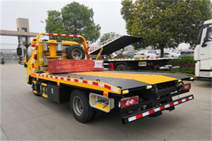 尼玛道路救援拖车报价