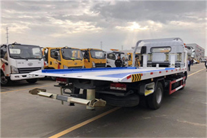 尼玛汽车救援补胎